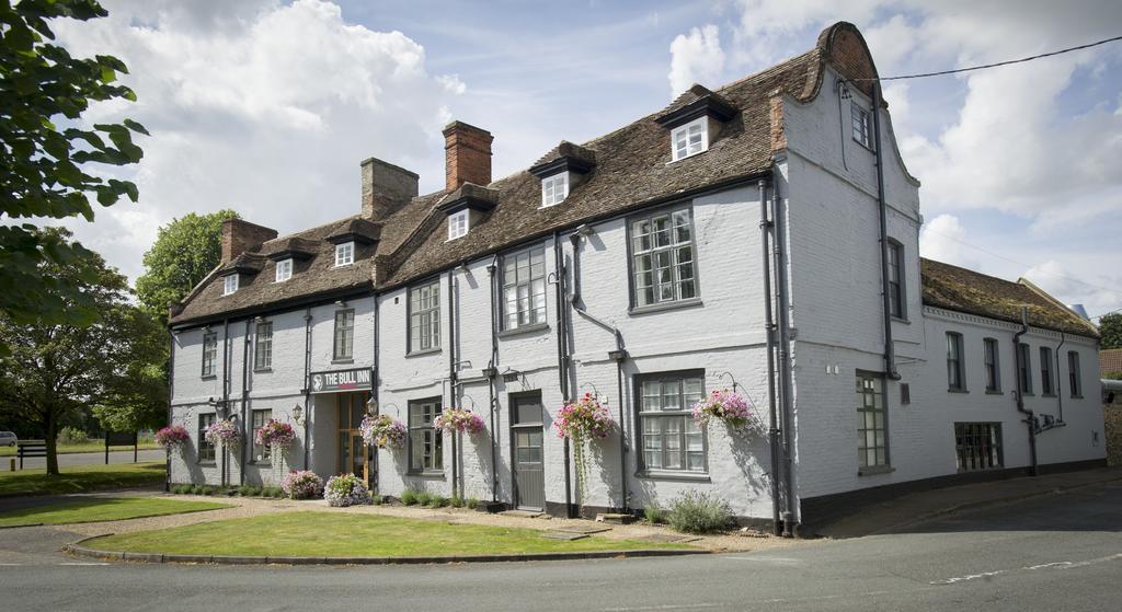 The Bull Inn Mildenhall Extérieur photo