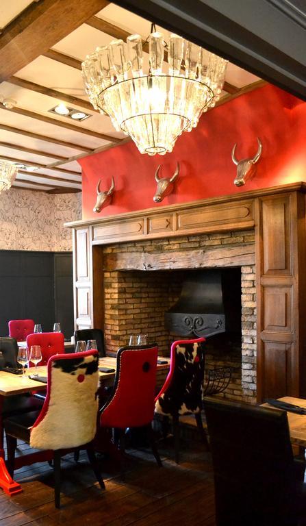 The Bull Inn Mildenhall Extérieur photo